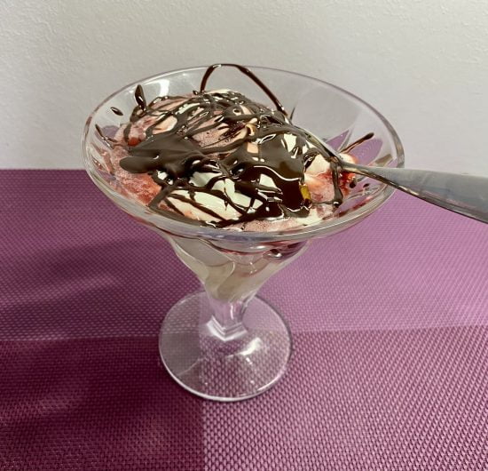 img-banana-split-la-pahar.jpg