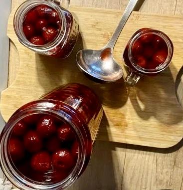 Compot de vișine de casă