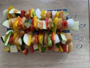 Frigărui de pui cu legume